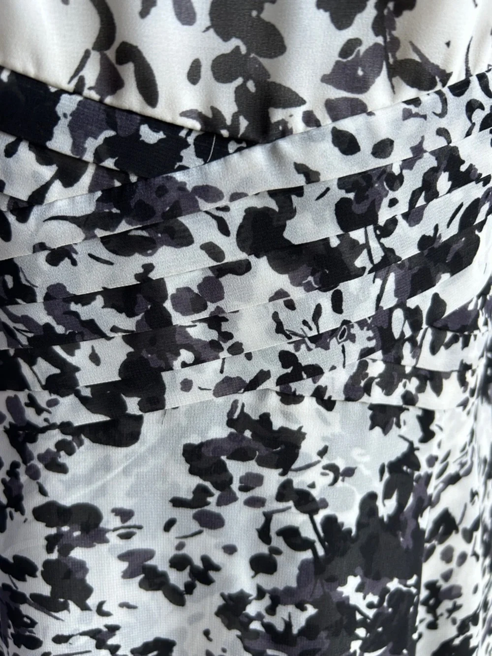 White House Black Market Chifon Halter Floral-Print Midi Dress - Picture 3 of 15